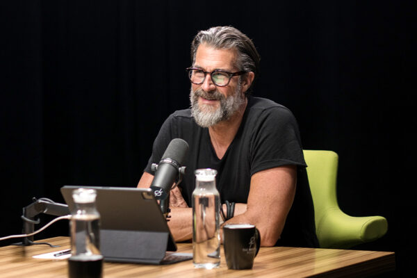 ADRIAN BALLINGER_Ep859____Carousel_910x607-11 ADRIAN BALLINGER_Ep859____Carousel_910x607-11