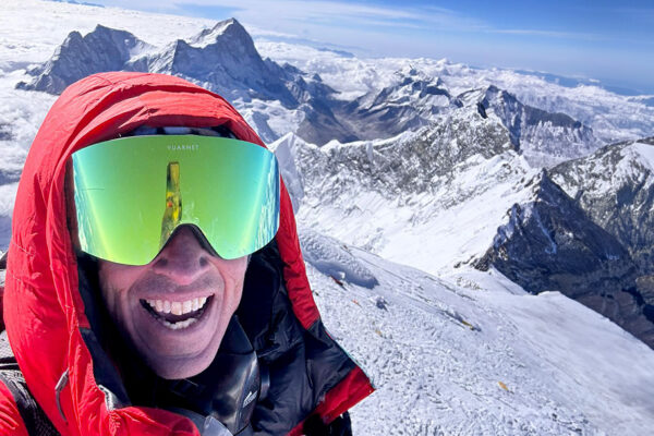 ADRIAN BALLINGER_Ep859____Carousel_910x607-5 ADRIAN BALLINGER_Ep859____Carousel_910x607-5