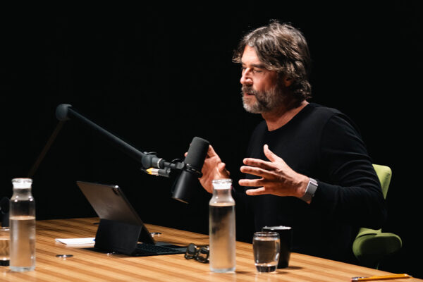 Alexi Pappas_Ep795____Carausel_910x607-6 Alexi Pappas_Ep795____Carausel_910x607-6