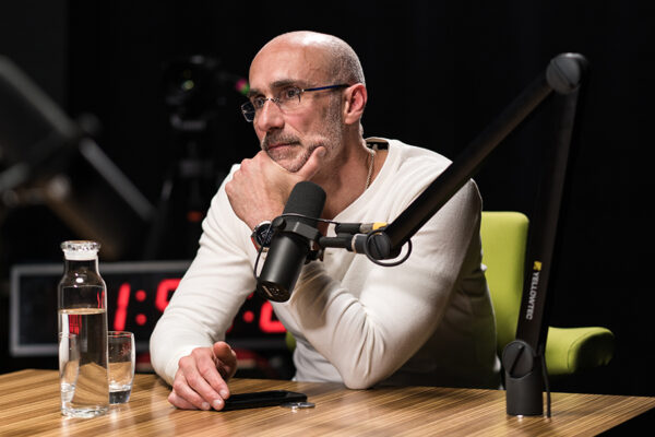 Arthur Brooks_Ep683____Carausel_910x607-5 Arthur Brooks_Ep683____Carausel_910x607-5