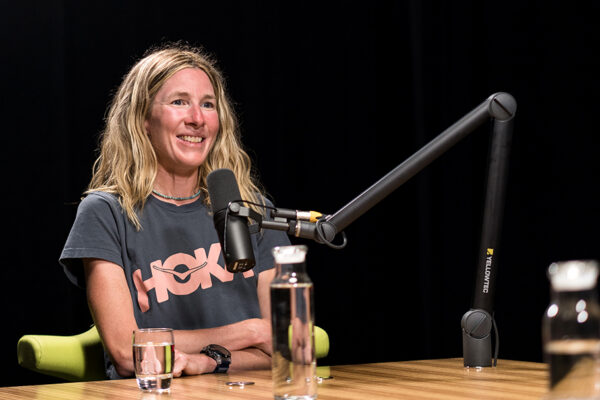 Camille Herron_Ep689____Carausel_910x607-7 Camille Herron_Ep689____Carausel_910x607-7