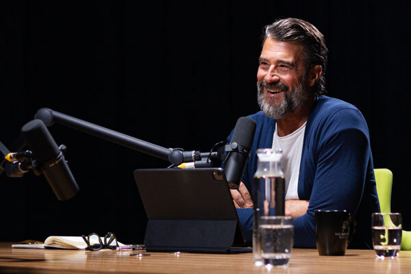 Chris Herren_Ep794____Carausel_910x607-4 Chris Herren_Ep794____Carausel_910x607-4