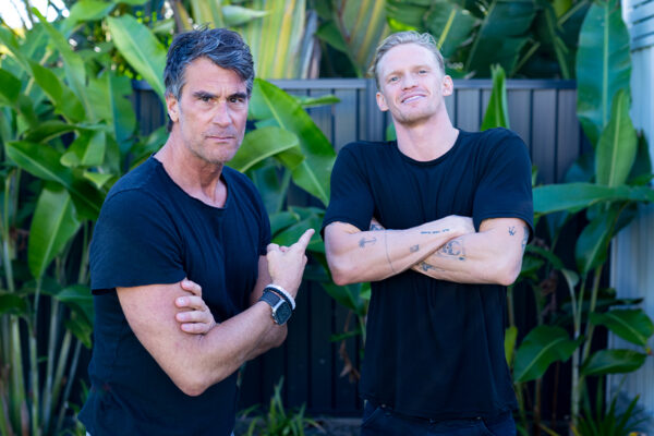 Cody Simpson_Ep782____Carausel_910x607-2 Cody Simpson_Ep782____Carausel_910x607-2