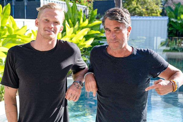 Cody Simpson_Ep782____Carausel_910x607-3 Cody Simpson_Ep782____Carausel_910x607-3