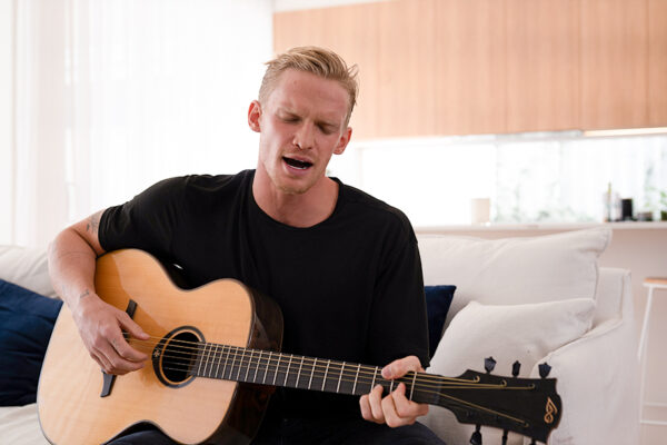 Cody Simpson_Ep782____Carausel_910x607-9 Cody Simpson_Ep782____Carausel_910x607-9