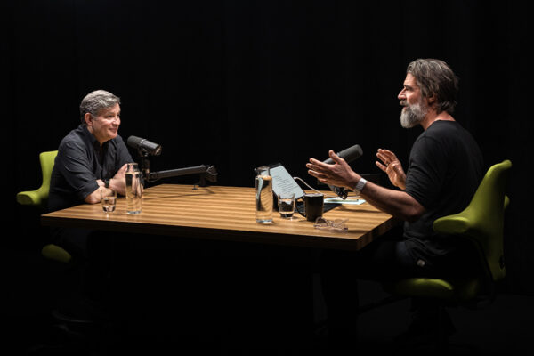 DAN HARRIS_Ep904____Carousel_910x607-14 DAN HARRIS_Ep904____Carousel_910x607-14