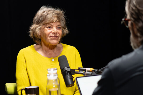 Dr Ellen Langer_Ep813____Carousel_910x607-7 Dr Ellen Langer_Ep813____Carousel_910x607-7