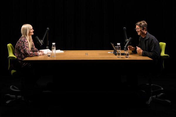 Dr. Gemma Newman_Ep678____Carausel_910x607-10 Dr. Gemma Newman_Ep678____Carausel_910x607-10