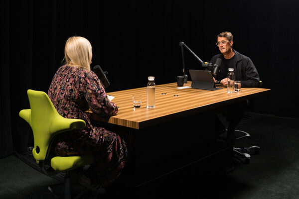 Dr. Gemma Newman_Ep678____Carausel_910x607-9 Dr. Gemma Newman_Ep678____Carausel_910x607-9