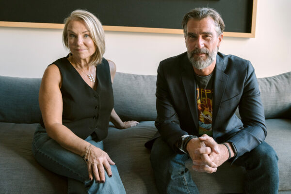 ESTHER PEREL_Ep872____Carousel_910x607-1 ESTHER PEREL_Ep872____Carousel_910x607-1