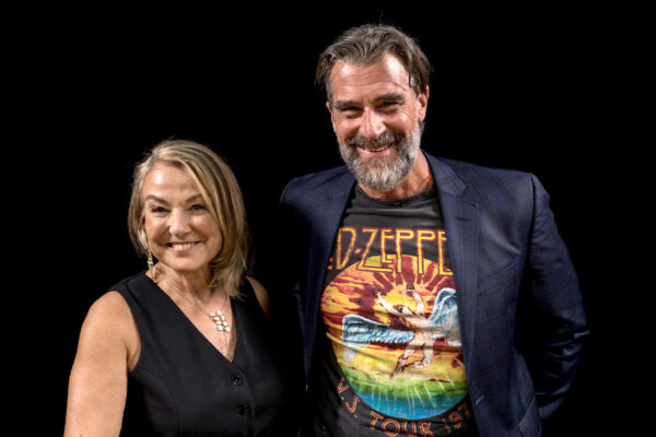 ESTHER PEREL_Ep872____Carousel_910x607-3 ESTHER PEREL_Ep872____Carousel_910x607-3