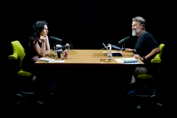 JENNIFER PASTILOFF_Ep924____Carousel_910x607-5 JENNIFER PASTILOFF_Ep924____Carousel_910x607-5