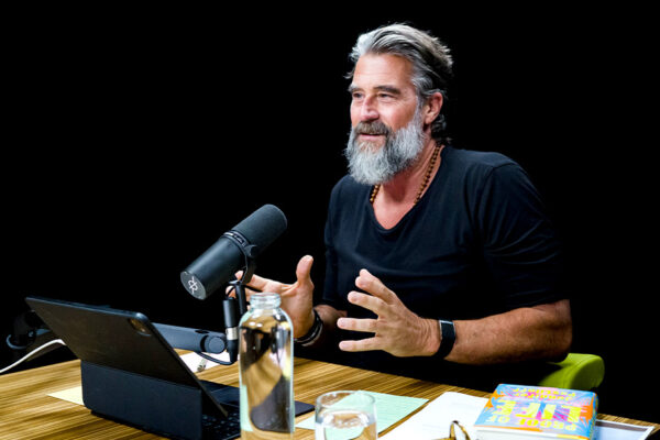 JENNIFER PASTILOFF_Ep924____Carousel_910x607-8 JENNIFER PASTILOFF_Ep924____Carousel_910x607-8