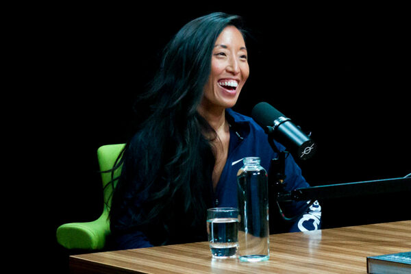 JOANNE MOLINARO_Ep942____Carousel_910x607-14 JOANNE MOLINARO_Ep942____Carousel_910x607-14