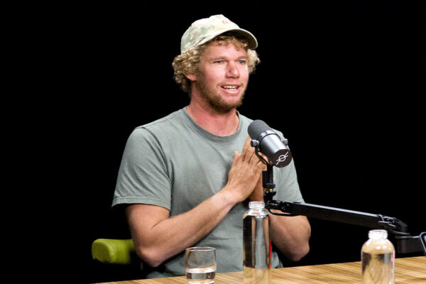 John John Florence_Ep921____Carousel_910x607-8 John John Florence_Ep921____Carousel_910x607-8