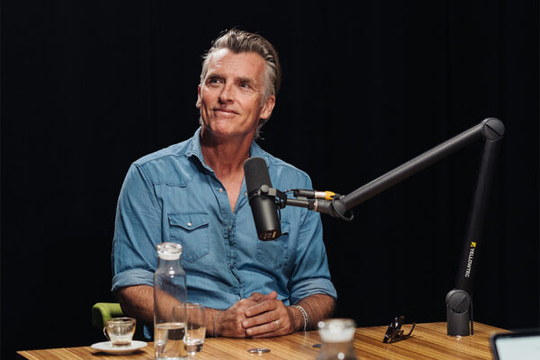 John Pearson_Ep739____Carausel_910x607-7 John Pearson_Ep739____Carausel_910x607-7