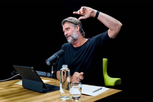 JOHN W. PRICE_Ep939____Carousel_910x607-8 JOHN W. PRICE_Ep939____Carousel_910x607-8