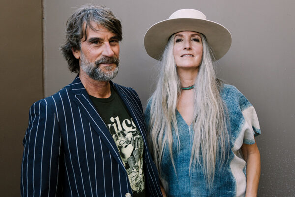 Julie Piatt_Ep791____Carausel_910x607-5 Julie Piatt_Ep791____Carausel_910x607-5