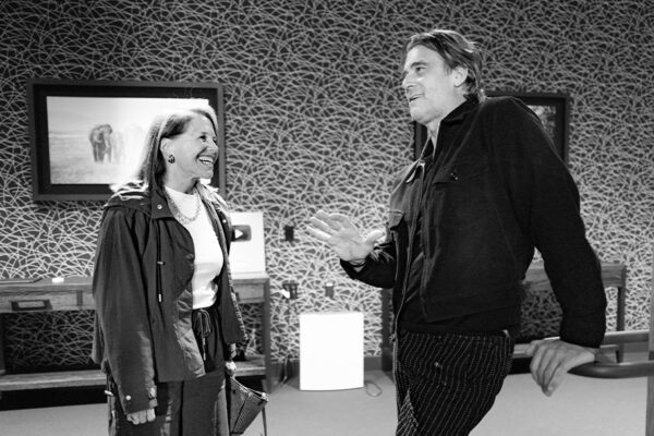 KATIE COURIC_Ep949____Carausel_910x607-8