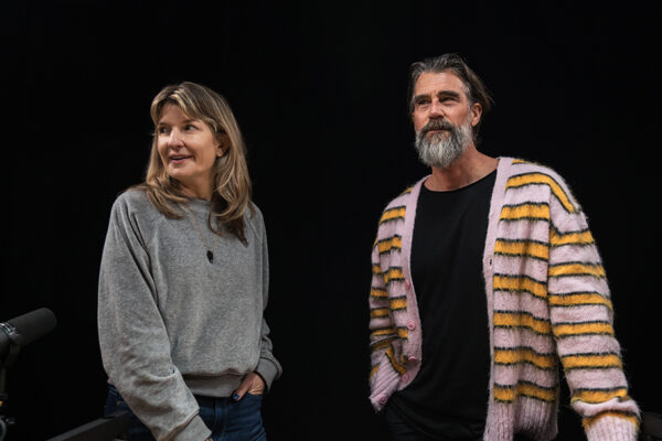 KY DICKENS_Ep906____Carausel_910x607_7 KY DICKENS_Ep906____Carausel_910x607_7