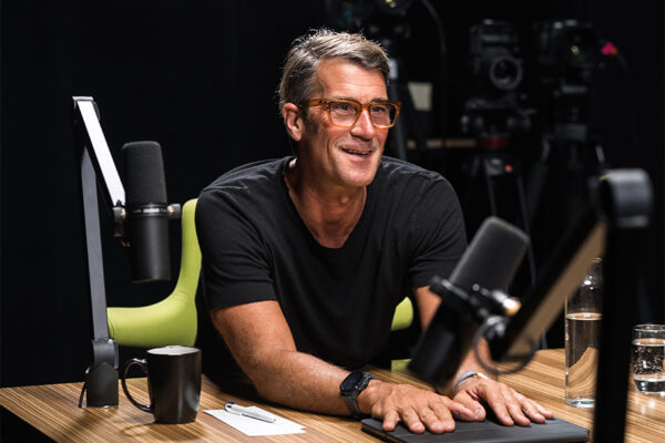 Kyle Gillett, MD_Ep720____Carausel_910x607-6 Kyle Gillett, MD_Ep720____Carausel_910x607-6