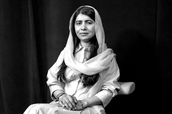 MALALA YOUSAFZAI_Ep945____Carousel_910x607-1 MALALA YOUSAFZAI_Ep945____Carousel_910x607-1