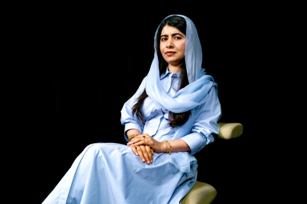 MALALA YOUSAFZAI_Ep945____Carousel_910x607-6 MALALA YOUSAFZAI_Ep945____Carousel_910x607-6
