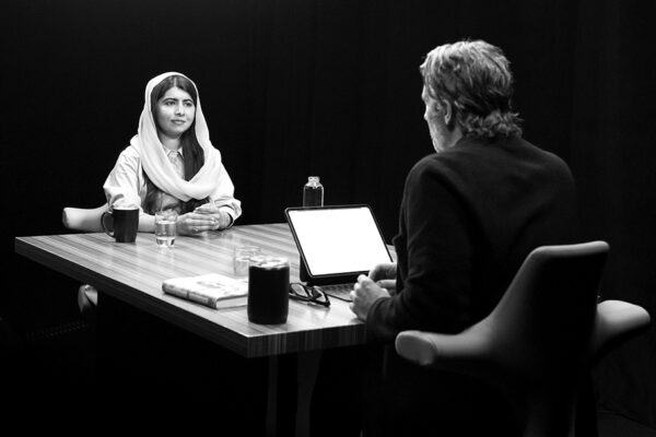MALALA YOUSAFZAI_Ep945____Carousel_910x607-9 MALALA YOUSAFZAI_Ep945____Carousel_910x607-9