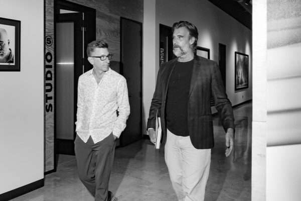 MARC BRACKETT_Ep936____Carausel_910x607-2 MARC BRACKETT_Ep936____Carausel_910x607-2