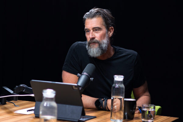 Michael Chernow_Ep842____Carousel_910x607-4 Michael Chernow_Ep842____Carousel_910x607-4