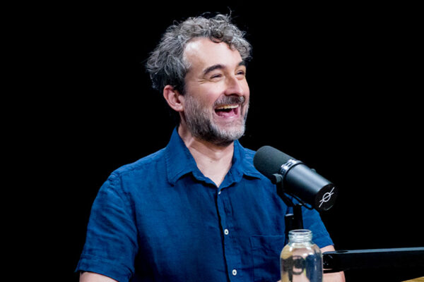 MICHAEL STRASSNER & JAY DUPLASS_Ep933____Carousel_910x607-8 MICHAEL STRASSNER & JAY DUPLASS_Ep933____Carousel_910x607-8