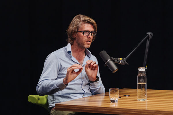 Olav Aleksander Bu_Ep729____Carausel_910x607-5 Olav Aleksander Bu_Ep729____Carausel_910x607-5