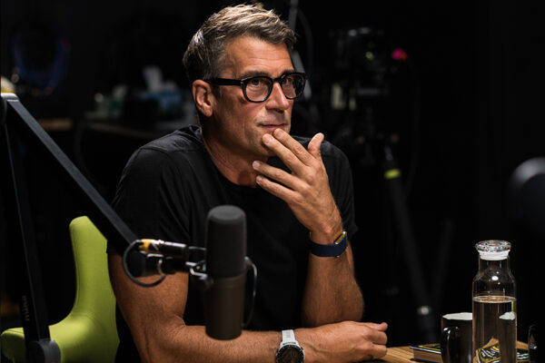 Richie Stephens_Ep684____Carausel_910x607-8 Richie Stephens_Ep684____Carausel_910x607-8