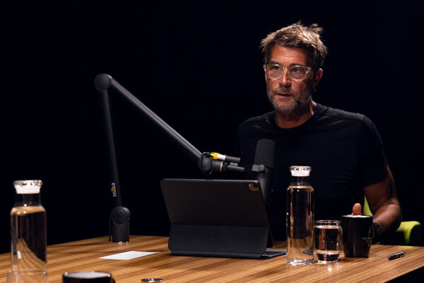 Robin Arzon_Ep693____Carausel_910x607-8 Robin Arzon_Ep693____Carausel_910x607-8