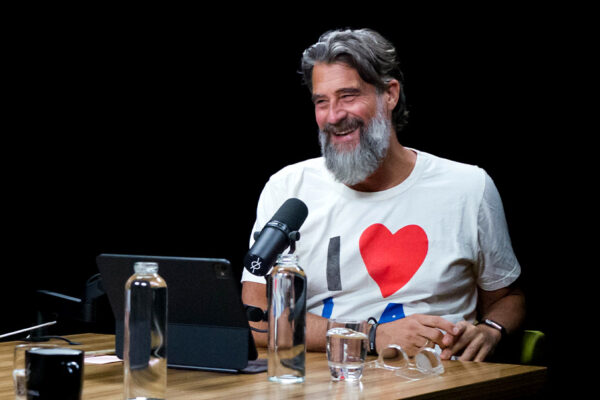 RollOn_Ep917____Carousel_910x607-5 RollOn_Ep917____Carousel_910x607-5