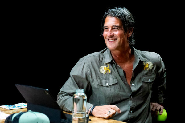 RollOn_Ep953____Carousel_910x607-5