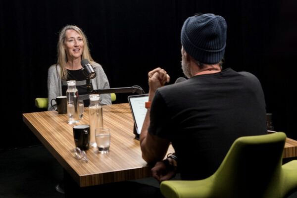 SONJA LYUBOMIRSKY_Ep860____Carousel_910x607-7 SONJA LYUBOMIRSKY_Ep860____Carousel_910x607-7